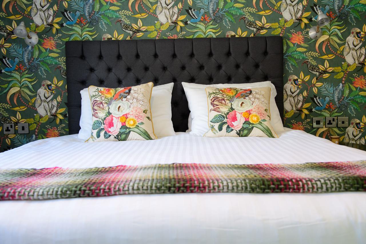 The White Horse Hotel Hertingfordbury Kültér fotó