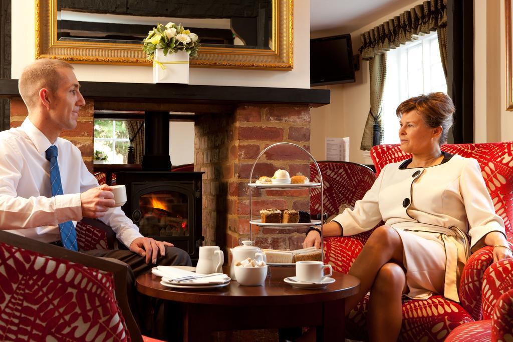 The White Horse Hotel Hertingfordbury Kültér fotó